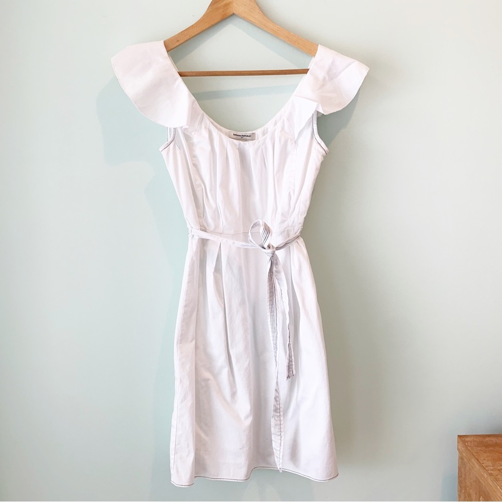 Banana Republic White 2011 Pleated Ruffle Flutter Sleeve Dress 0